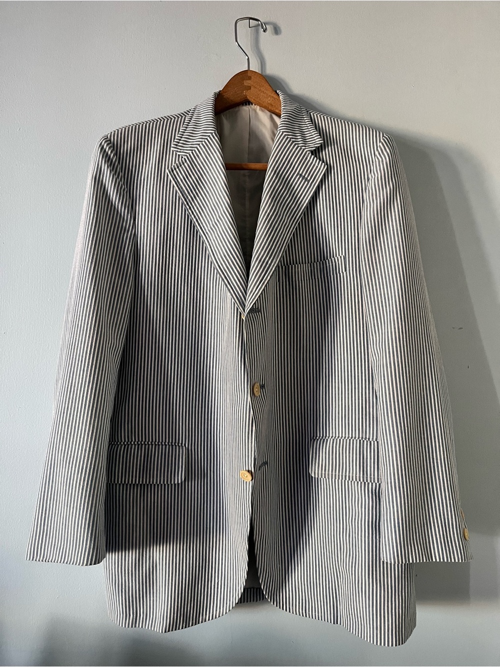 ‘80s Vintage Seersucker Jacket Men’s 42 by Jos A. Bank Clothiers